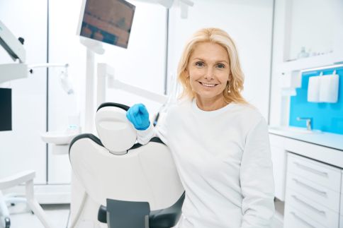 Senior Dentist